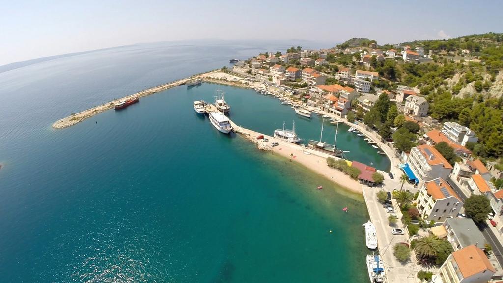 Studio Apartmani Topic Omiš Zewnętrze zdjęcie